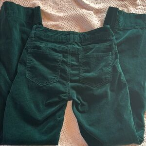 Gianni Bini beautiful emerald green ( Wicked) toned faux suede dress pants.